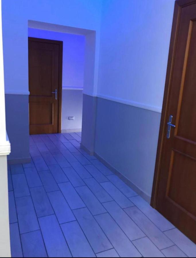 نابولي B&B Rial المظهر الخارجي الصورة